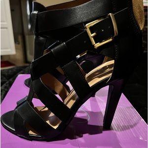 Strappy single sole heels